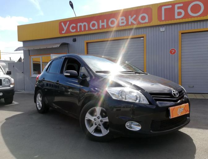 Auris 1.6 2012 (MRC)