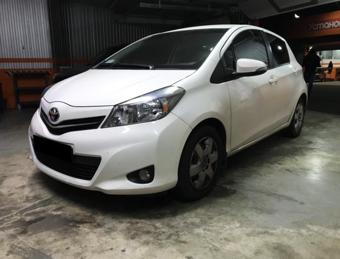 Yaris 1.3 2012