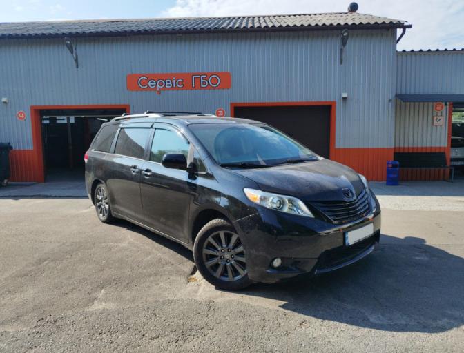 Sienna 3.5 2011