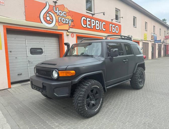 FJ Cruiser 2007р 4.0L