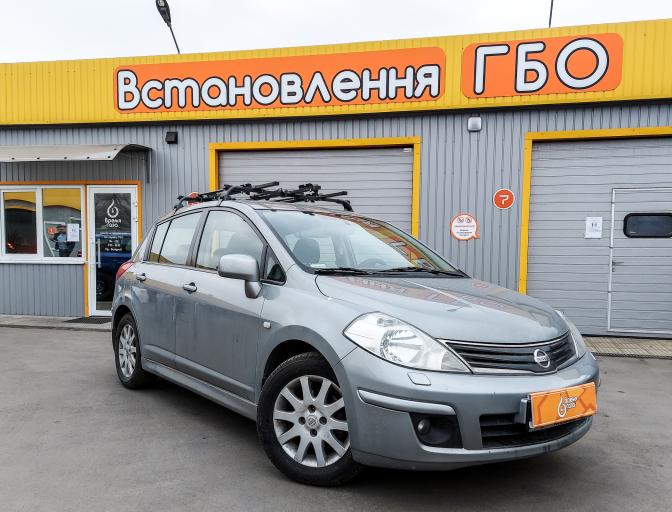 Tiida 1.6 2010