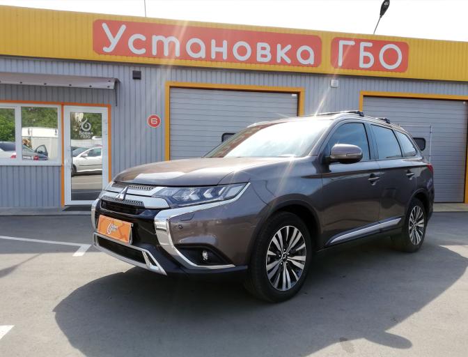 Outlander 2.4 2019 (MRC G-03)