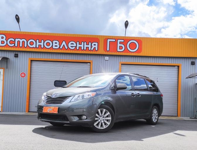 Sienna 3.5 2015