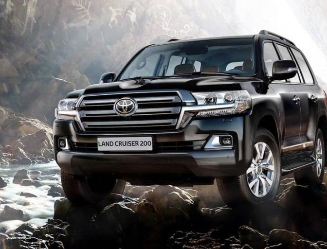 Land Cruiser 200 4.7 2011