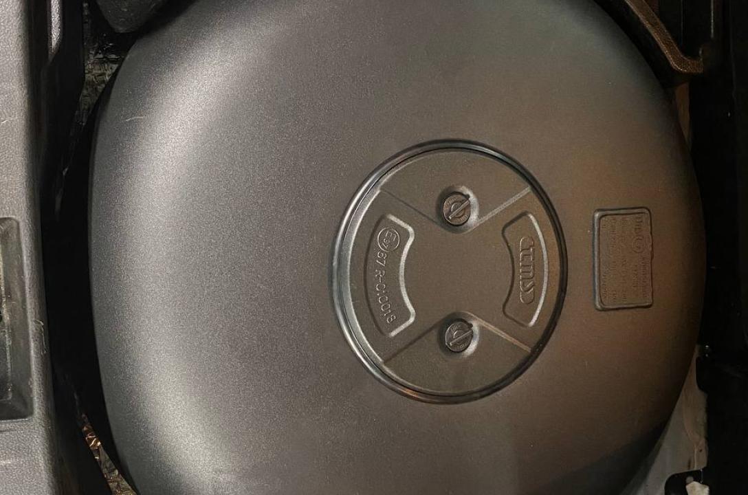 У даному проекті застосовано високоякісний тороїдальний газовий балон, на 42 літри. Для забезпечення найвищого ступеня безпеки у системі ГБО MRC встановлено сучасний мультиклапан євростандарту ЄЕК ООН R67.01 із багатоступінчастим захистом