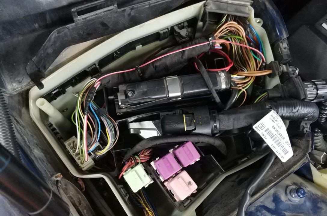 Електронний блок управління Lovato EasyFast C-OBDII