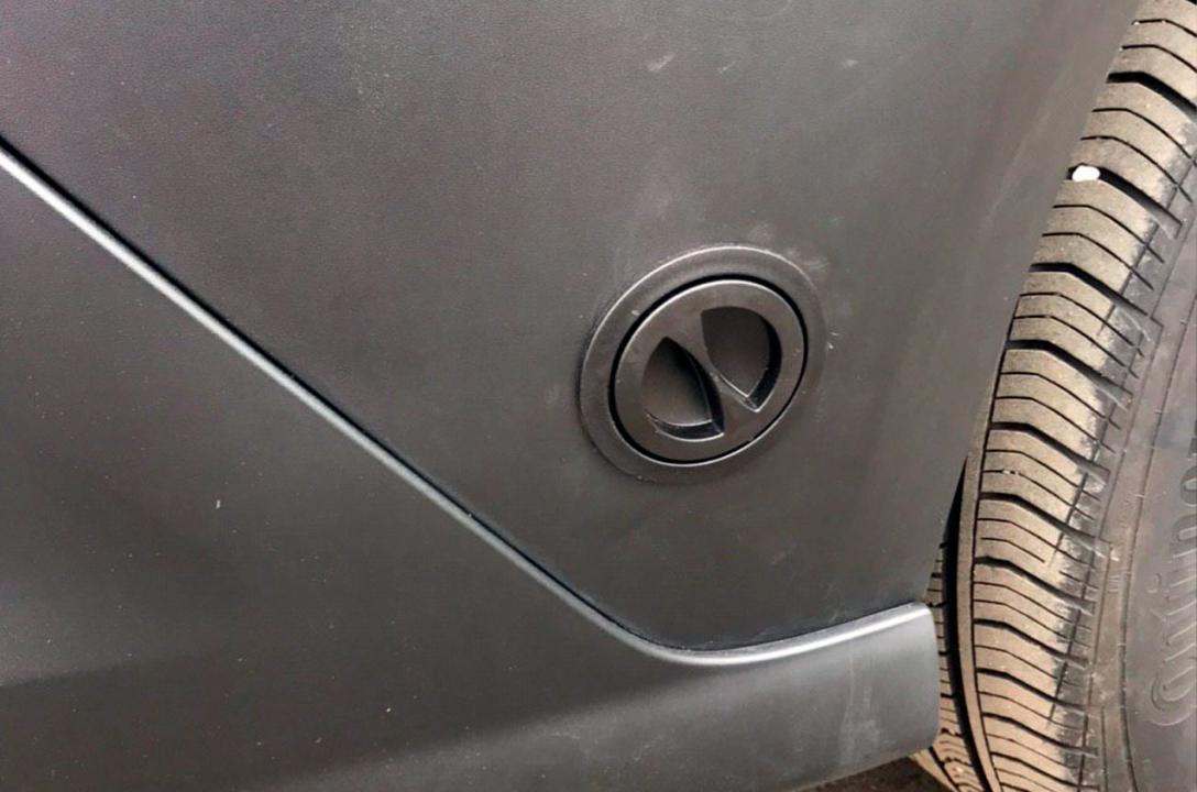 Urządzenie Gazowe do tankowania pod zderzakiem na wsporniku