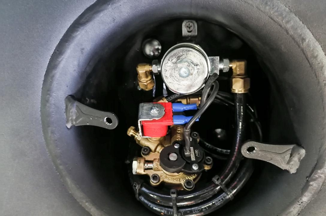 Сучасний мультиклапан євростандарту ЄЕК ООН R67.01 з багатоступеневим захистом фірми Atiker.