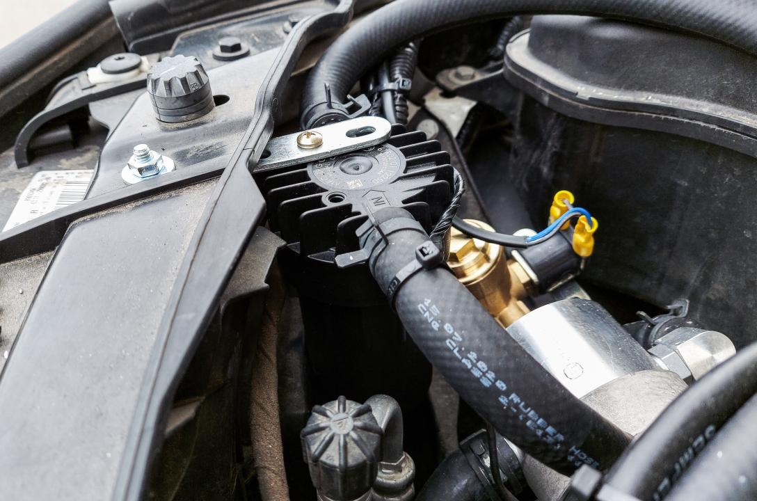 За чистотою газу в системі відповідає фільтр пароподібної фази газу з відстійником MRC Crystal.