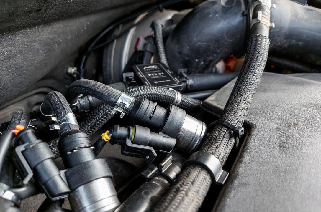 На двигун цього авто наші майстри встановили найпотужніші форсунки. Високошвидкісні форсунки MRC GT мають розрахункову продуктивність до 75 к.с. на циліндр, і завдяки швидкості відкриття / закриття менше 1,5 і 1,0 мс відповідно, забезпечують миттєве впорс