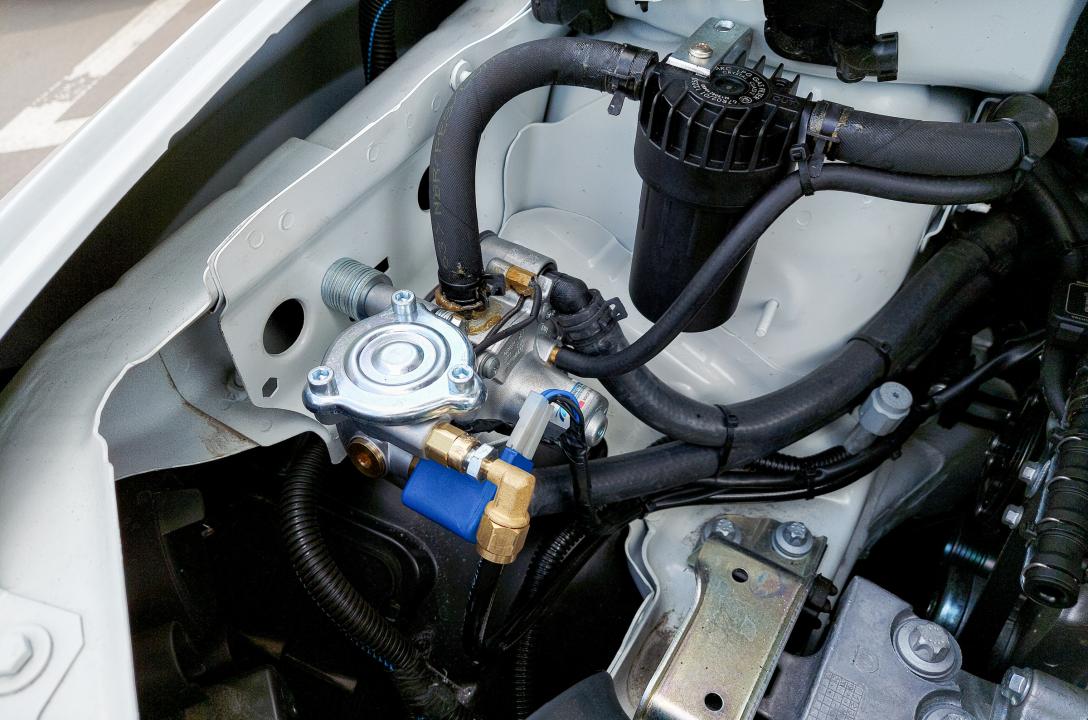 Для якісної очистки газу в даній системі застосований циклонний фільтр пароподібної фази газу з відстійником MRC Crystal.