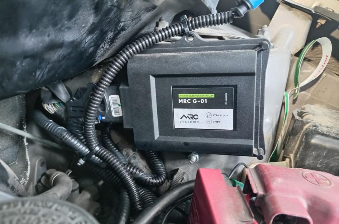 За керування роботою двигуна на газі відповідає надійний і високопродуктивний газовий блок управління MRC G-01. Продіагностувати роботу газового блоку управління можна за допомогою діагностичного роз'єму. Вся електроніка, що складає систему ГБО автомобіля