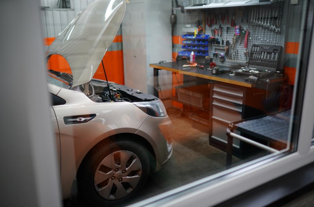 Щоб поставити газ на авто на Березняках - просто приїжджайте або зв'яжіться з нами і запишіться на конкретний час.