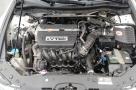 Загальний вигляд підкапотного простору Honda Accord 2.4 2012 після акуратного встановлення ГБО майстрами нашої команди.- мініатюра