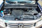 Загальний вигляд підкапотного простору Honda Pilot 3.5 2013 після встановлення ГБО.- мініатюра