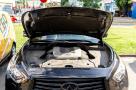 Загальний вигляд підкапотного простору Infiniti FX50s 5.0 2012 після встановлення ГБО. Система ніяк не заважає декоративним панелям.- мініатюра