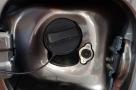 Газовое заправочное устройство выведено в люк бензобака - миниатюра